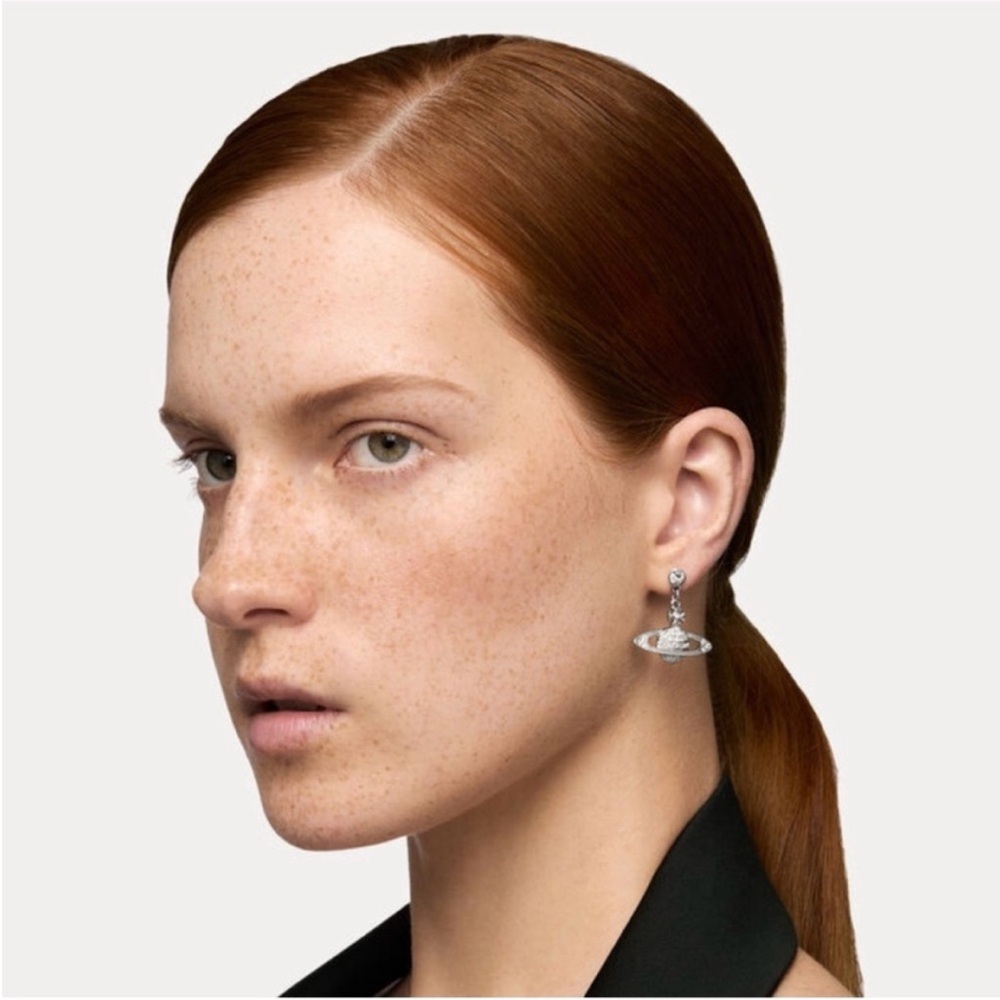 Vivienne Westwood Earrings with Dust and Box - Picture 3 of 10